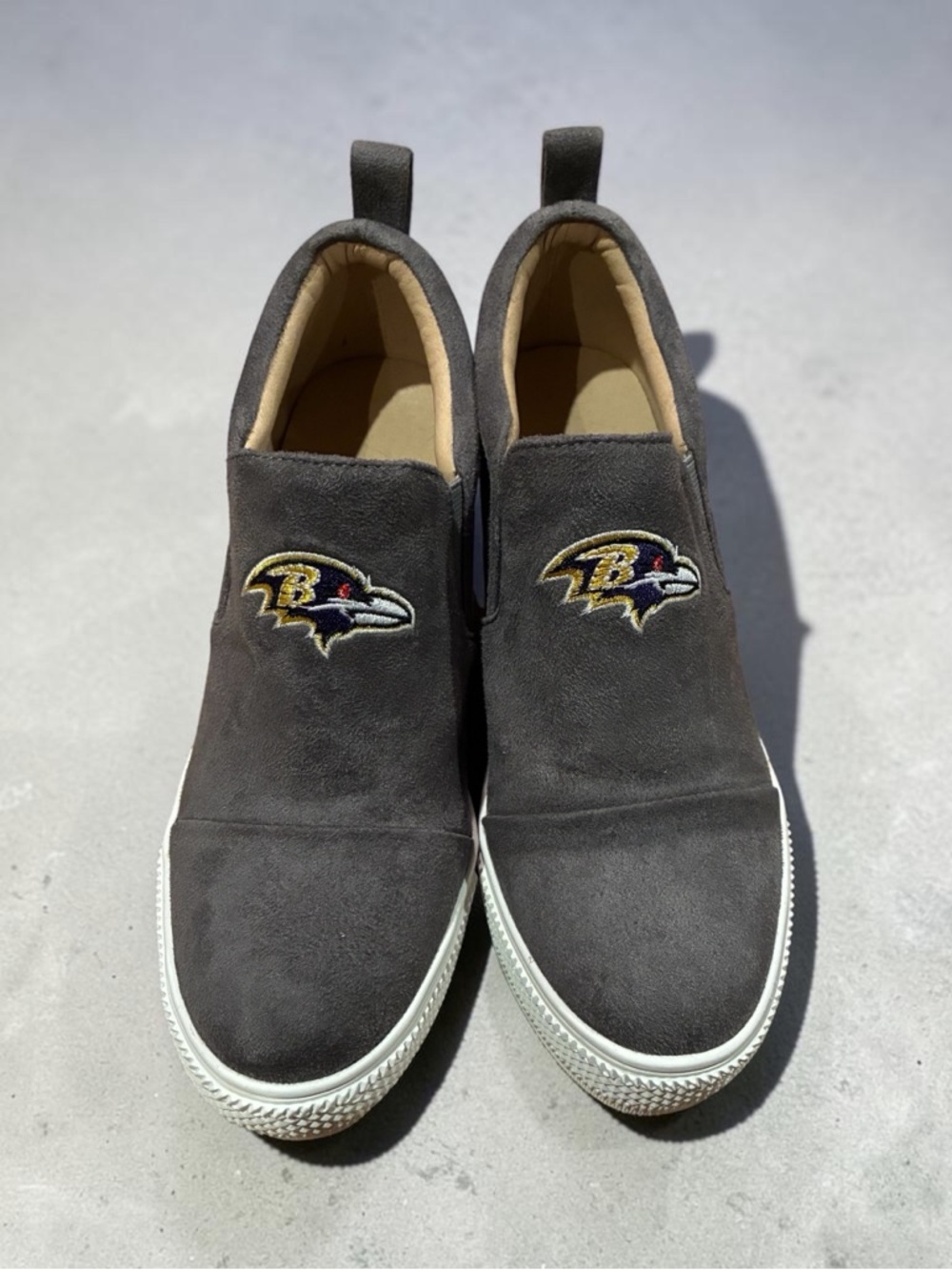 Gray Slip-On Women’s Sneakers with Embroidered Baltimore Ravens Logo